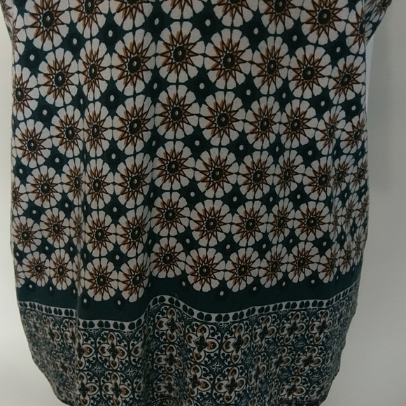 Signature Studio top - Picture 2 of 6